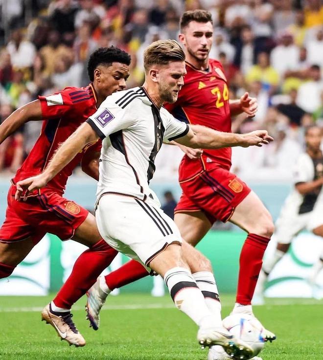 姜志祥赢得CSI＊＊2025年国际马术场地障碍赛暨济南公开赛1.40米资格赛冠军