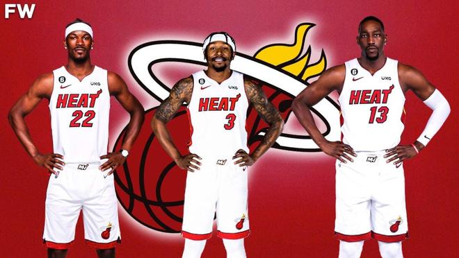 神剧情！爱尔兰3-2绝杀匈牙利晋级附加赛，帕罗特帽子戏法