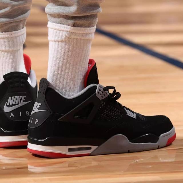 乃父之风！克里斯-保罗儿子穿2号球衣，16岁1米85已超父亲