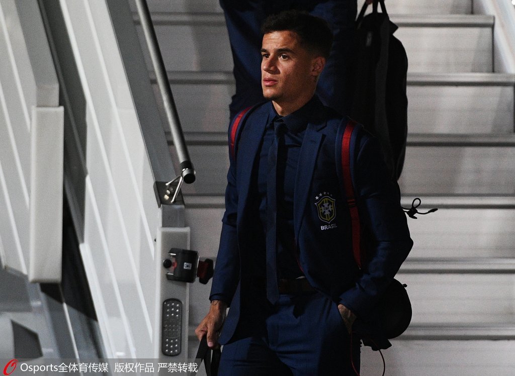 埃里克·加西亚：不会对皇马近况感到高兴；我们会想念阿劳霍