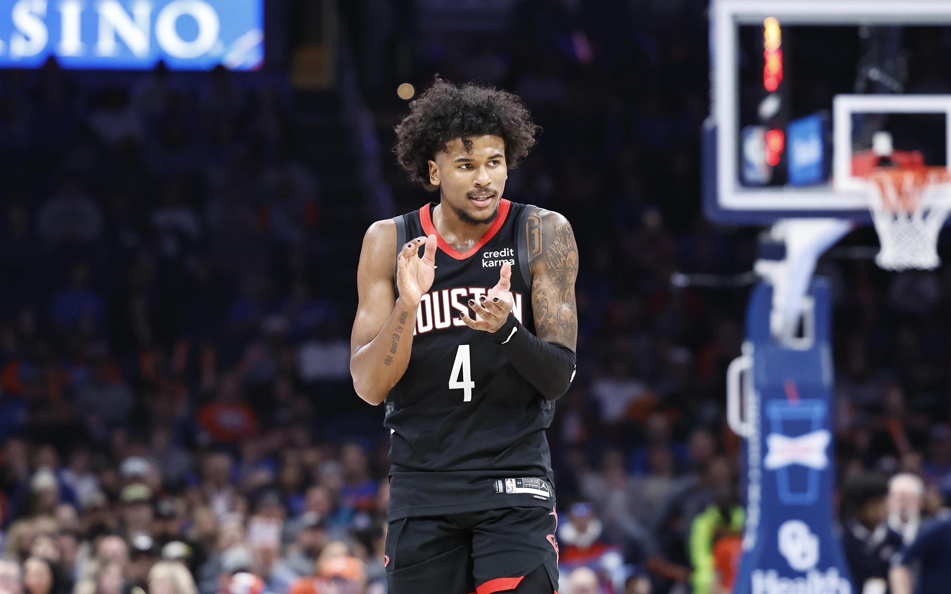 凌晨4点：欧冠19亿欧元对决，利物浦19人战国米，萨拉赫被弃！