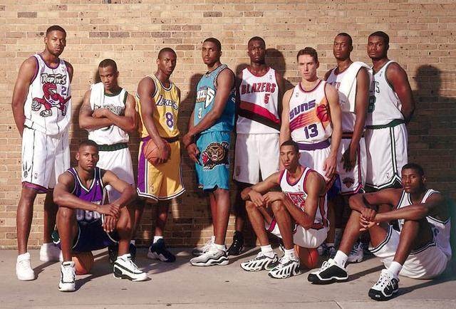 日本职棒球队中生代球员挑大梁