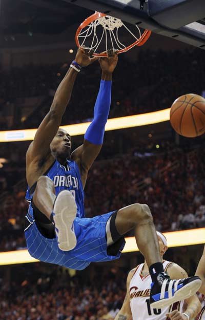 统治五大囧的男人！三届NBA冠军内线麦基，来CBA联手周琦？＂