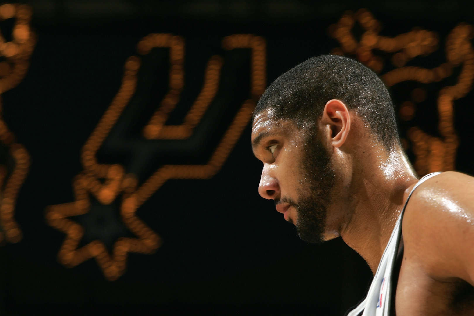 一口气爽看5场比赛！犯错就下场！容错率为零！开拓者毁了杨瀚森？！